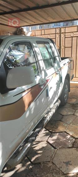 نيسان نافارا